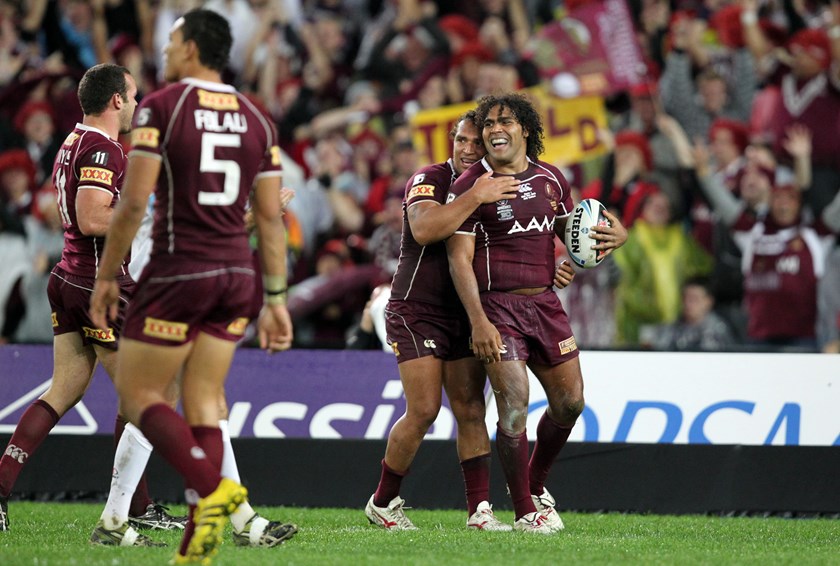 Costigan and Thaiday. Photo: NRL Imagery
