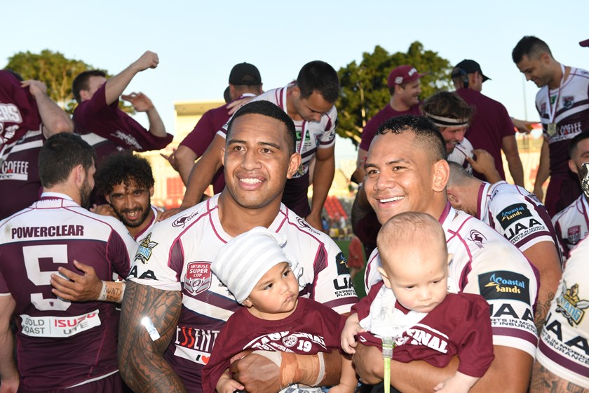 Sami Sauiluma and Pat Politoni with their children after the 2019 Cup grand final.
