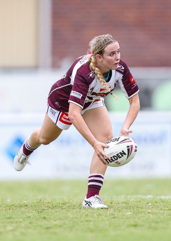 Nadia Windleborn in action for Burleigh Bears' Harvey Norman Under 19s in 2023. Photo: Dylan Parker